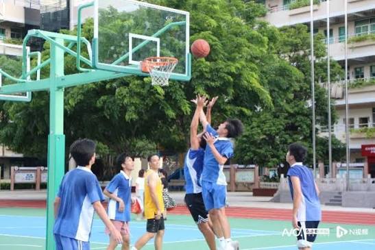 只玩一小会儿